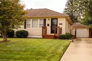 1424 Maple St, Barberton, OH 44203 - Photo 2