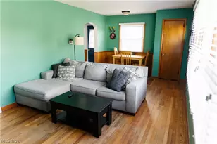 1424 Maple St, Barberton, OH 44203 - Photo 8