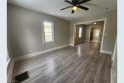 3709 E 69th Street, Loveland, OH 44105 - Photo 2