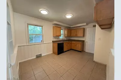 3949 Jo Ann Drive, Loveland, OH 44122 - Photo 6
