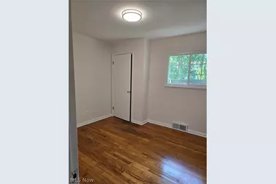 1800 Liberty Drive, Akron, OH 44313 - Photo 18