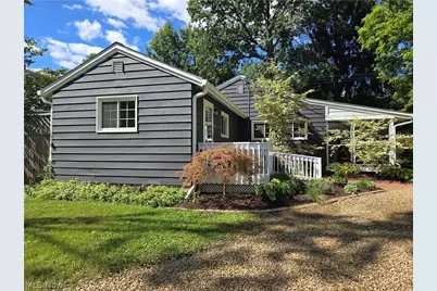 1800 Liberty Drive, Akron, OH 44313 - Photo 2