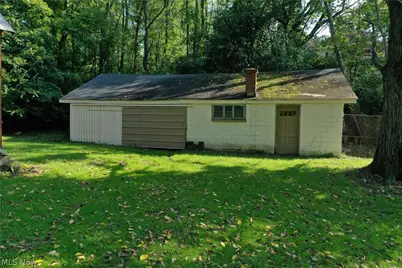16213 Park Way Way, East Liverpool, OH 43920 - Photo 12