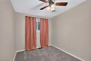 4633 Packard Ave NW, Canton, OH 44709 - Photo 16