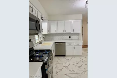 3402 Broad Street, Parkersburg, WV 26104 - Photo 6