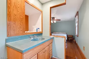 4209 Sunnyview Dr, Uniontown, OH 44685 - Photo 12