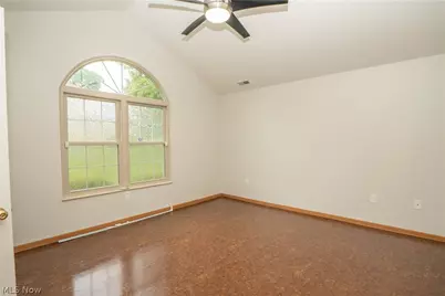2573 Barnstone Avenue SW, Canton, OH 44706 - Photo 12