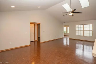 2573 Barnstone Avenue SW, Canton, OH 44706 - Photo 4