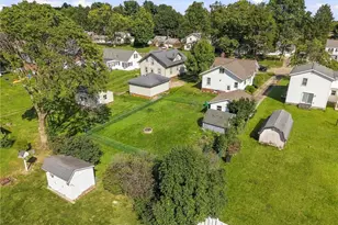 324 Woodrow St NW, North Canton, OH 44720 - Photo 2