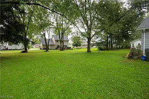 314 N Summit St, Smithville, OH 44677 - Photo 24