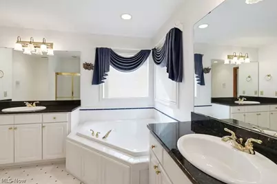 1541 Newton Pass, Grandview Heights, OH 44147 - Photo 24