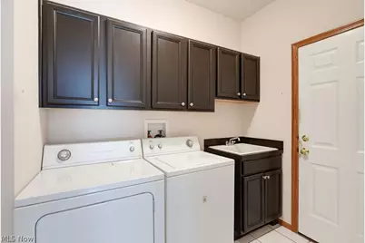 1541 Newton Pass, Grandview Heights, OH 44147 - Photo 20