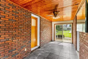 2388 W Manor Ave, Poland, OH 44514 - Photo 8