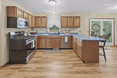 6295 Plum Street NE, Louisville, OH 44641 - Photo 14