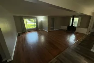 1087 Krumroy Rd, Akron, OH 44306 - Photo 2