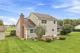 393 Cunningham Rd, Salem, OH 44460 - Photo 6