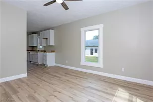 179 W Main St, New London, OH 44851 - Photo 8
