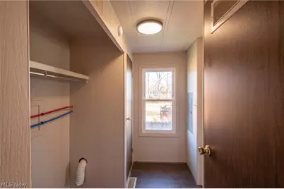 205 E High St, Flushing, OH 43977 - Photo 10