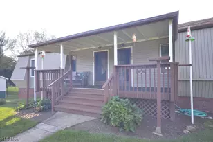 848 & 852 Skyside Dr, Clinton, OH 44216 - Photo 2