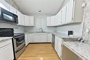 402 Rockys Run Rd, Akron, OH 44319 - Photo 8