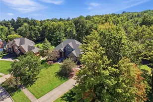 1418 Homestead Creek Dr, Grandview Heights, OH 44147 - Photo 44
