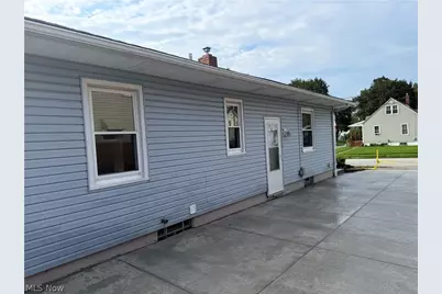 2524 Albrecht Avenue, Akron, OH 44312 - Photo 4