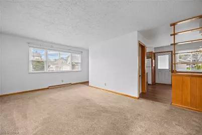 617 Marguerite Avenue, Cuyahoga Falls, OH 44221 - Photo 8