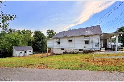 1012 Camden Avenue, Parkersburg, WV 26101 - Photo 2