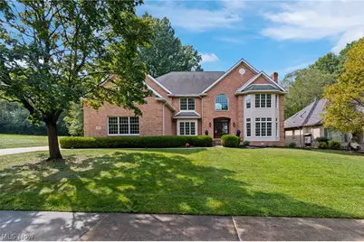 834 Eaton Park Lane, Akron, OH 44303 - Photo 1