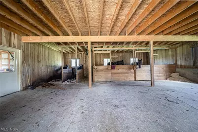 16494 Madison Road, Middlefield, OH 44062 - Photo 38