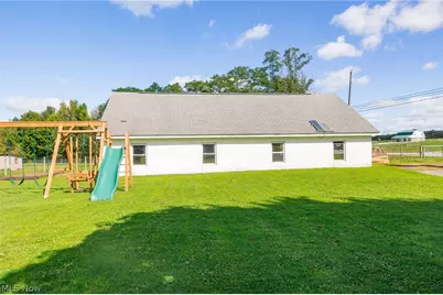 16494 Madison Road, Middlefield, OH 44062 - Photo 4