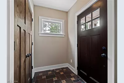 1427 Scenic Street, Oakwood, OH 44107 - Photo 4
