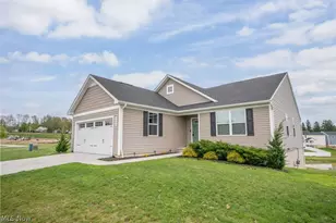 3892 Higgins Dr, Norton, OH 44203 - Photo 2