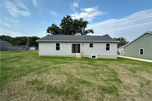 3515 Sheridan Rd, Youngstown, OH 44502 - Photo 2