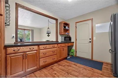6601 Vrooman Road, Painesville, OH 44077 - Photo 10