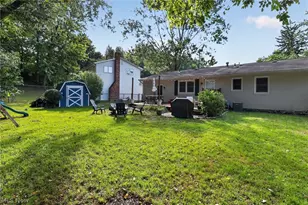 166 Pinewood Dr, Elyria, OH 44035 - Photo 28