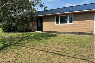 301 Pennock Dr, Beverly, OH 45715 - Photo 4