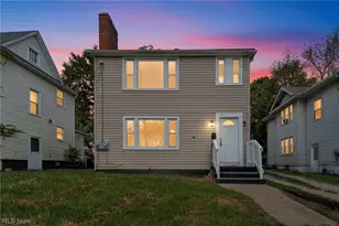 907 Whittier Ave, Akron, OH 44320 - Photo 2