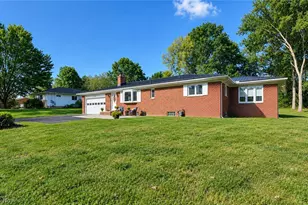 9018 Lowell Ln, Northfield, OH 44067 - Photo 2