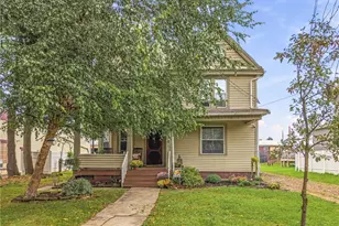 136 W Campbell St, Loudonville, OH 44842 - Photo 2