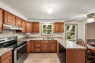95 River Park Blvd, Munroe Falls, OH 44262 - Photo 10