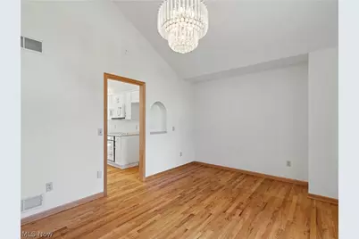 3426 Sherbrook Drive, Uniontown, OH 44685 - Photo 8