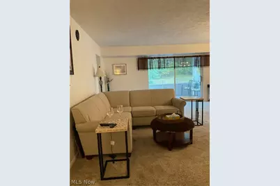 520 Meredith Lane #507, Cuyahoga Falls, OH 44223 - Photo 4