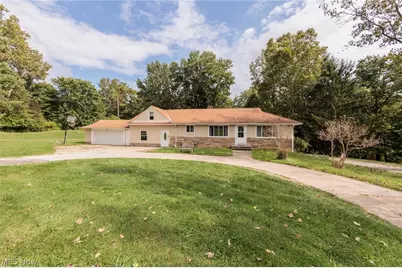 8617 Broadview Road, Grandview Heights, OH 44147 - Photo 2