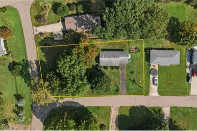 3197 Greenbrier Drive, Norton, OH 44203 - Photo 4