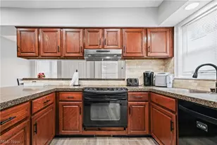 2600 3rd St, Cuyahoga Falls, OH 44221 - Photo 6