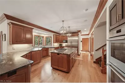 1928 Four Seasons Drive, Akron, OH 44333 - Photo 12