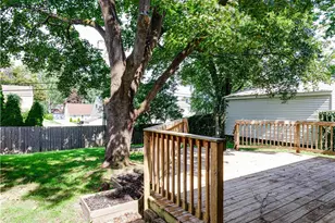 1515 Collinwood Cir, Cuyahoga Falls, OH 44221 - Photo 4