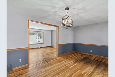 1515 Collinwood Circle, Cuyahoga Falls, OH 44221 - Photo 8