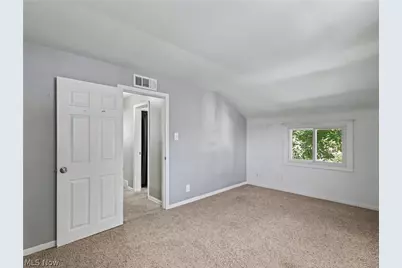 1515 Collinwood Circle, Cuyahoga Falls, OH 44221 - Photo 18